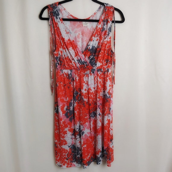 Banana Republic Dresses & Skirts - Banana Republic V-neck Dress